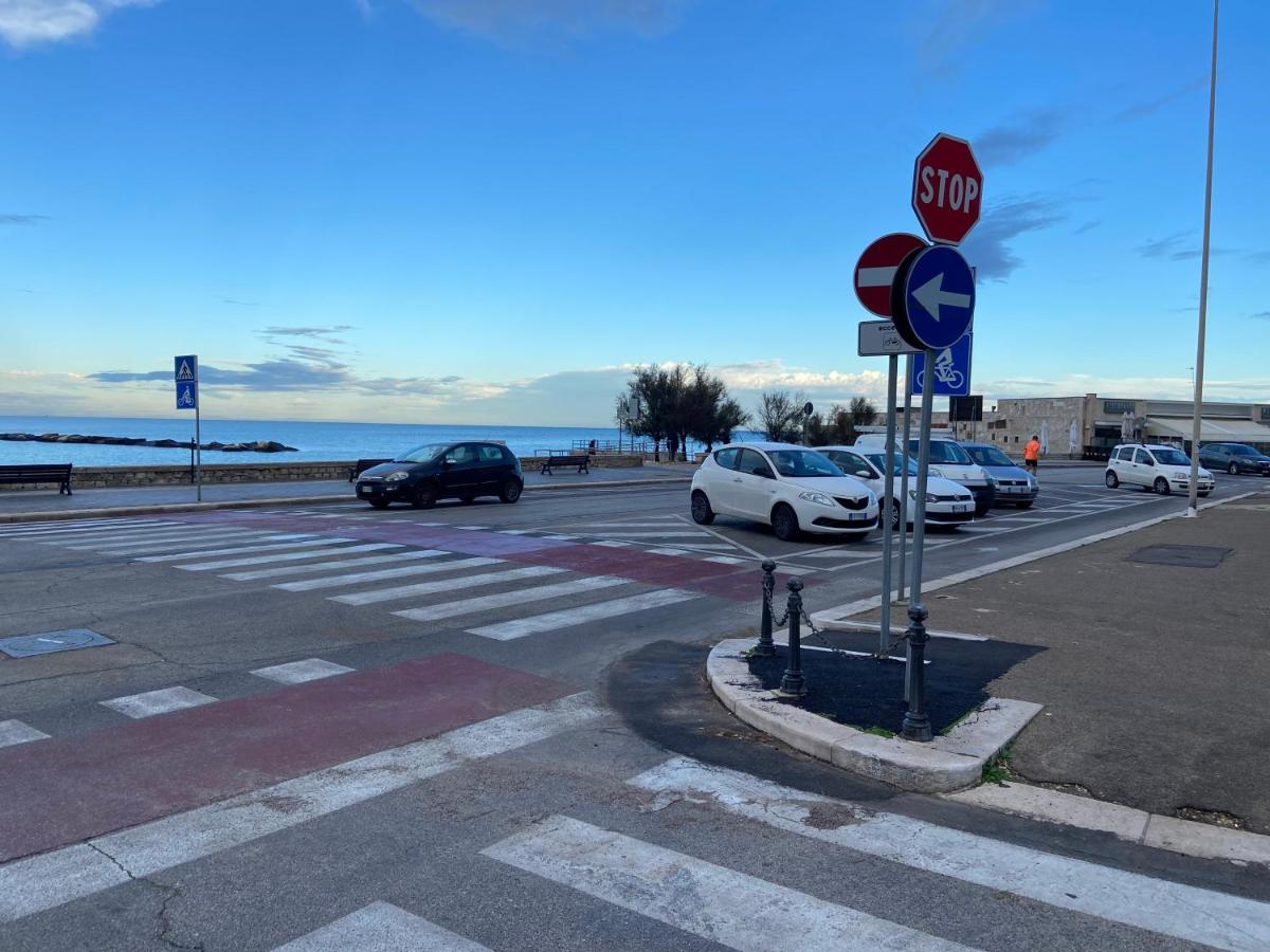 La Chicca Sul Mare Bari Exterior foto